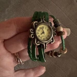 Vintage-Inspired Green Leather Wrap Watch